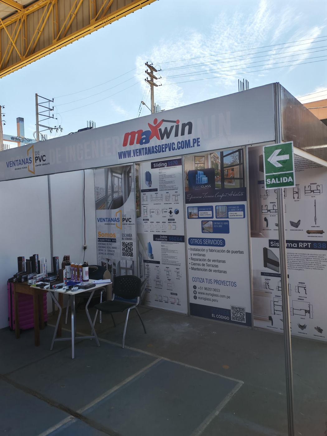 Stand Maxwin y Ventanas de PVC en Expo Yo Constructor 2025